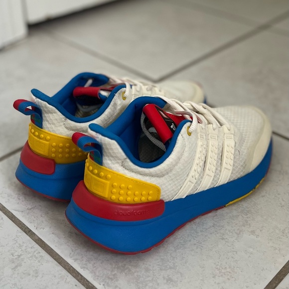 Adidas Lego Racer Youth Size 5 - Picture 3 of 6
